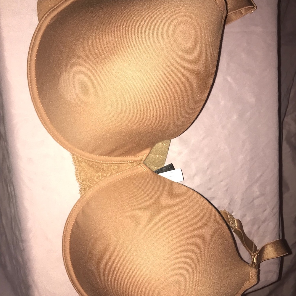 40DDD brand new bra